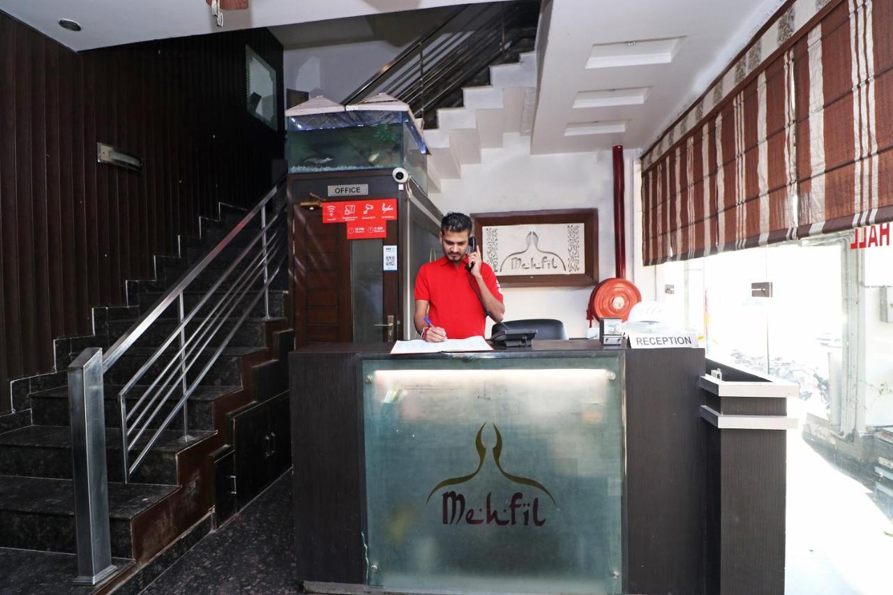Oyo 22677 Hotel Mehfil Rajpura Exterior photo